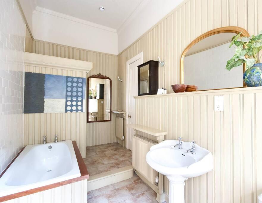 Toftcombs Mansion House Villa Бигар Екстериор снимка